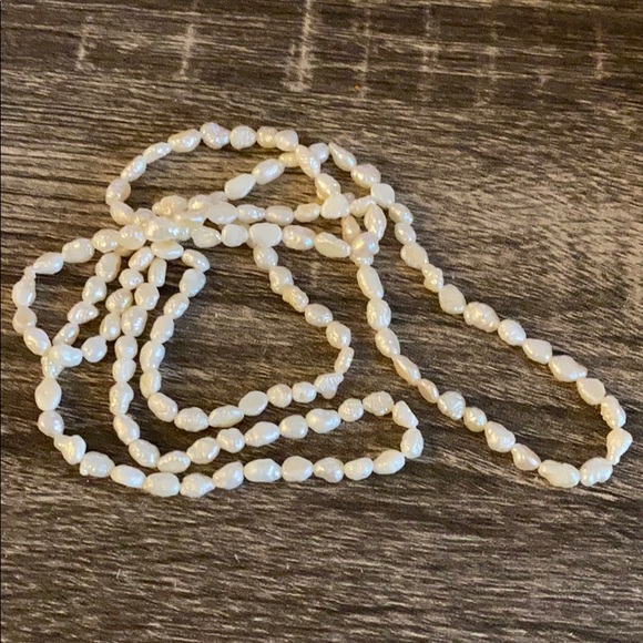 3 strands of fresh water pearls - Picture 2 of 3